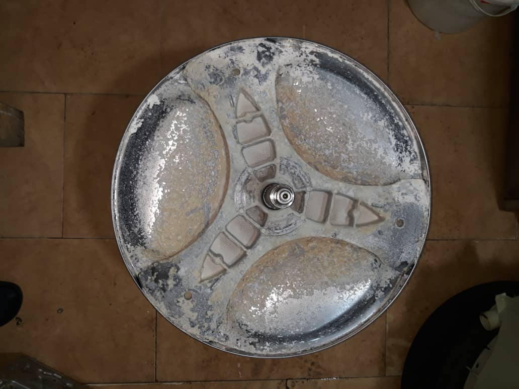 درام ماشین لباسشویی جرم گرفته